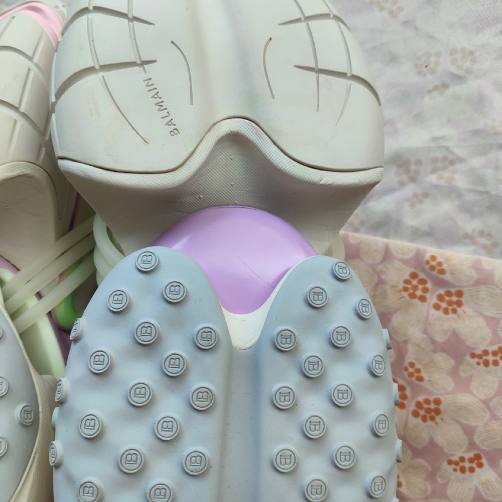 Balmain Pastel Multi-Color Women's Sneakers (White, Pink, Lavender, Mint) - Picture 6 of 6